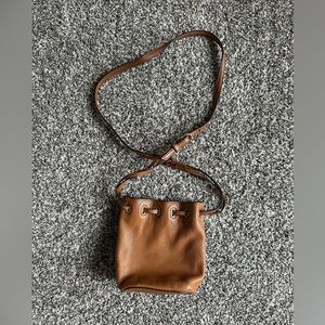 Tory Burch tan bucket purse